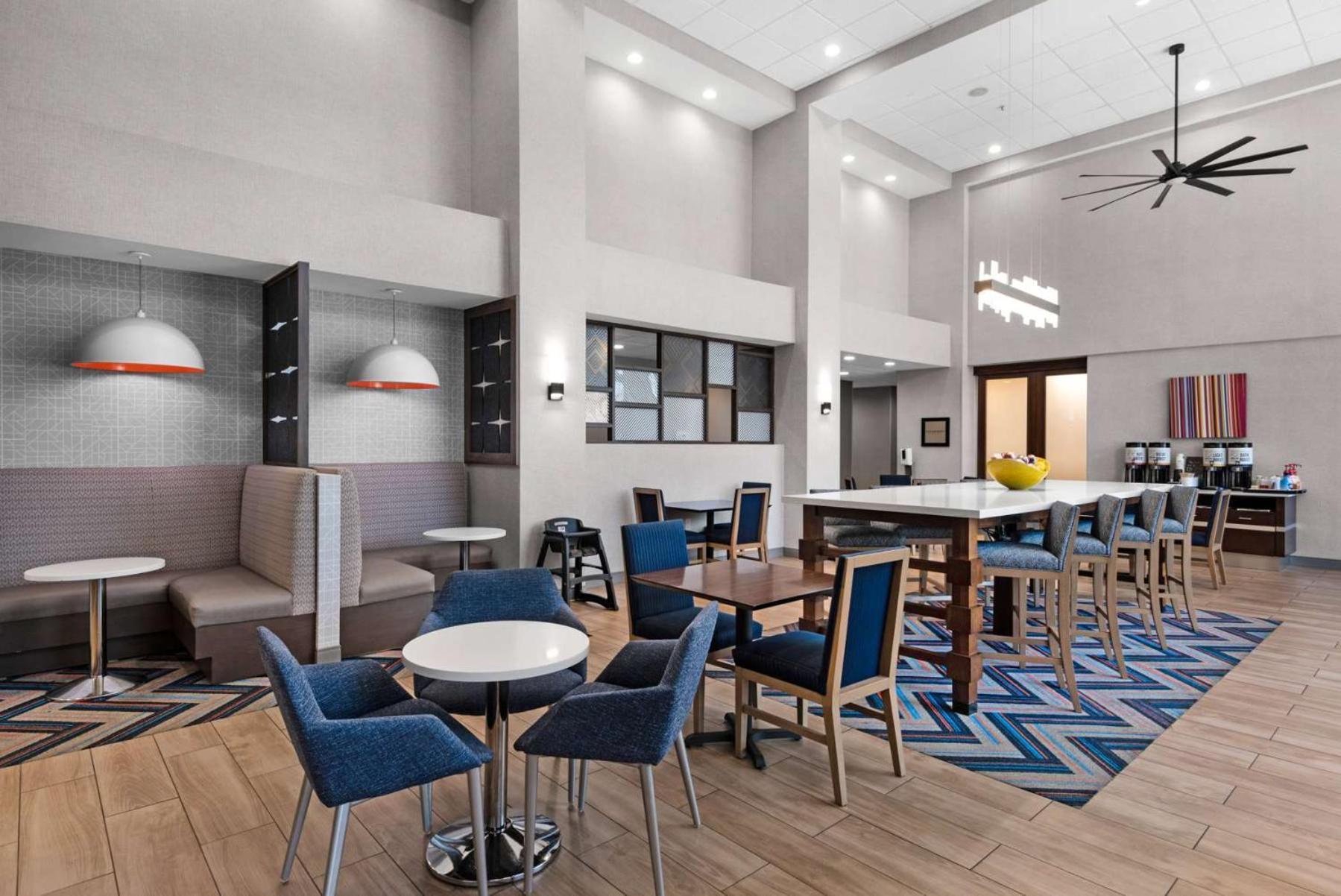 Hampton Inn & Suites Pensacola I-10 N At University Town Plaza Екстер'єр фото