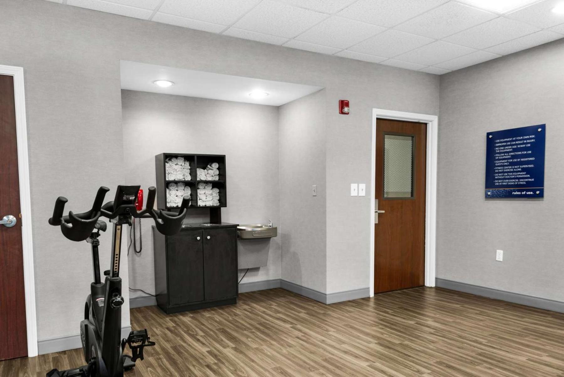 Hampton Inn & Suites Pensacola I-10 N At University Town Plaza Екстер'єр фото