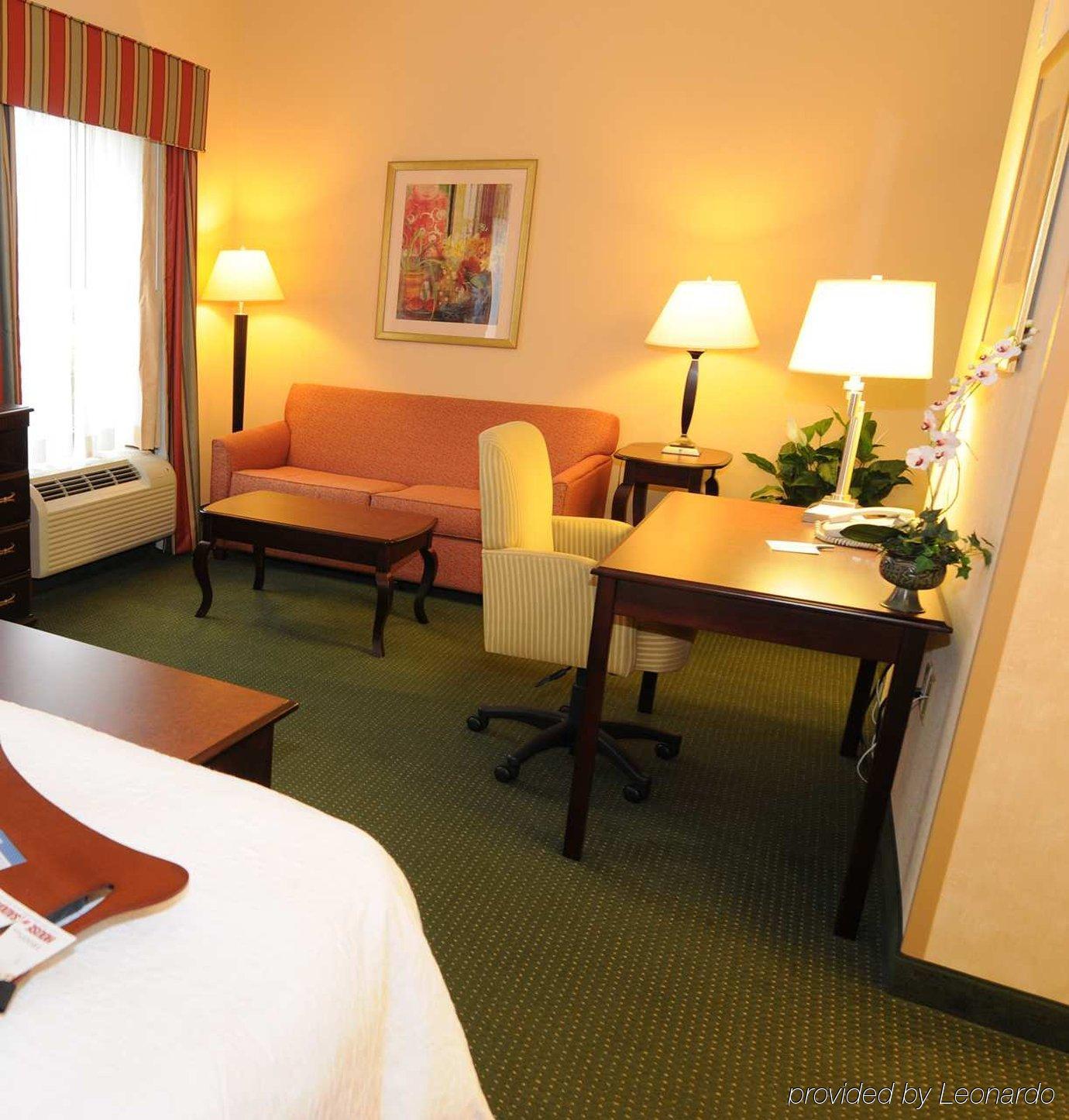 Hampton Inn & Suites Pensacola I-10 N At University Town Plaza Номер фото